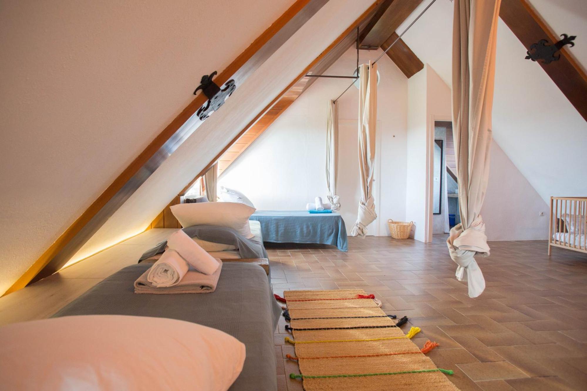 Hotel Attic Dels Sentits Perafita Zewnętrze zdjęcie